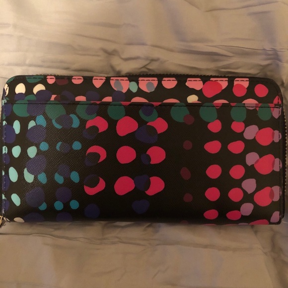 Kate Spade Wallet - Picture 4 of 4